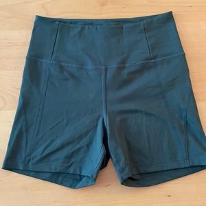 Girlfriend Collective high rise running short